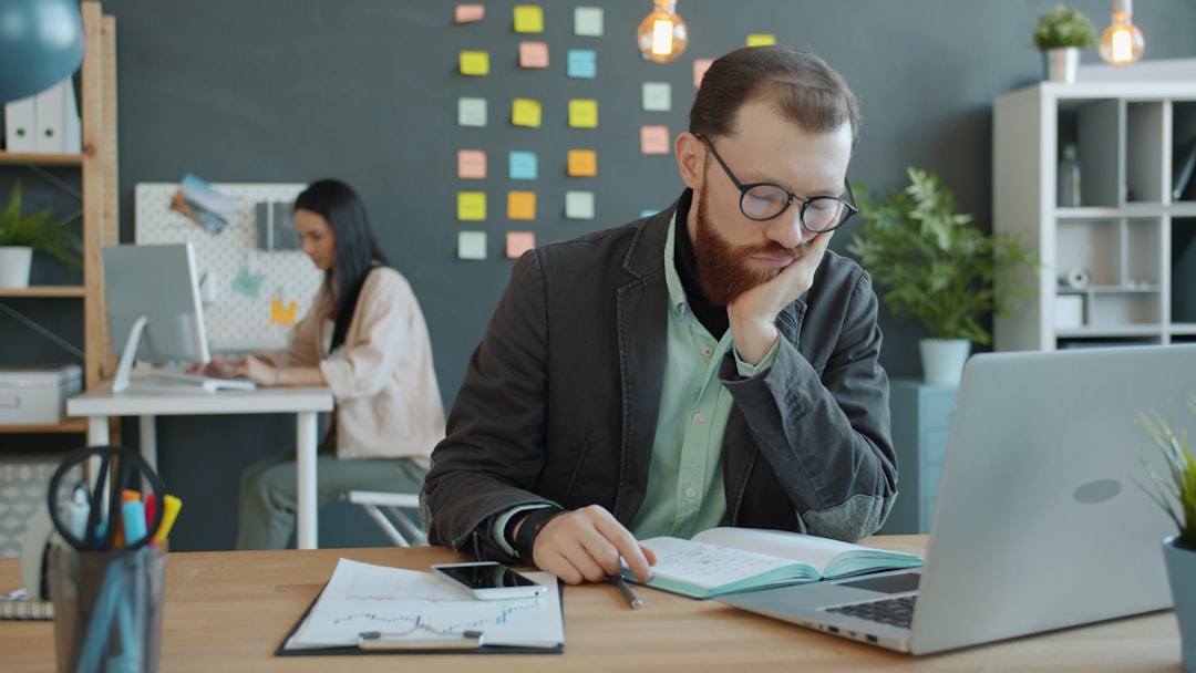 Mon PC est lent : que faire avant d'appeler un dépanneur ?